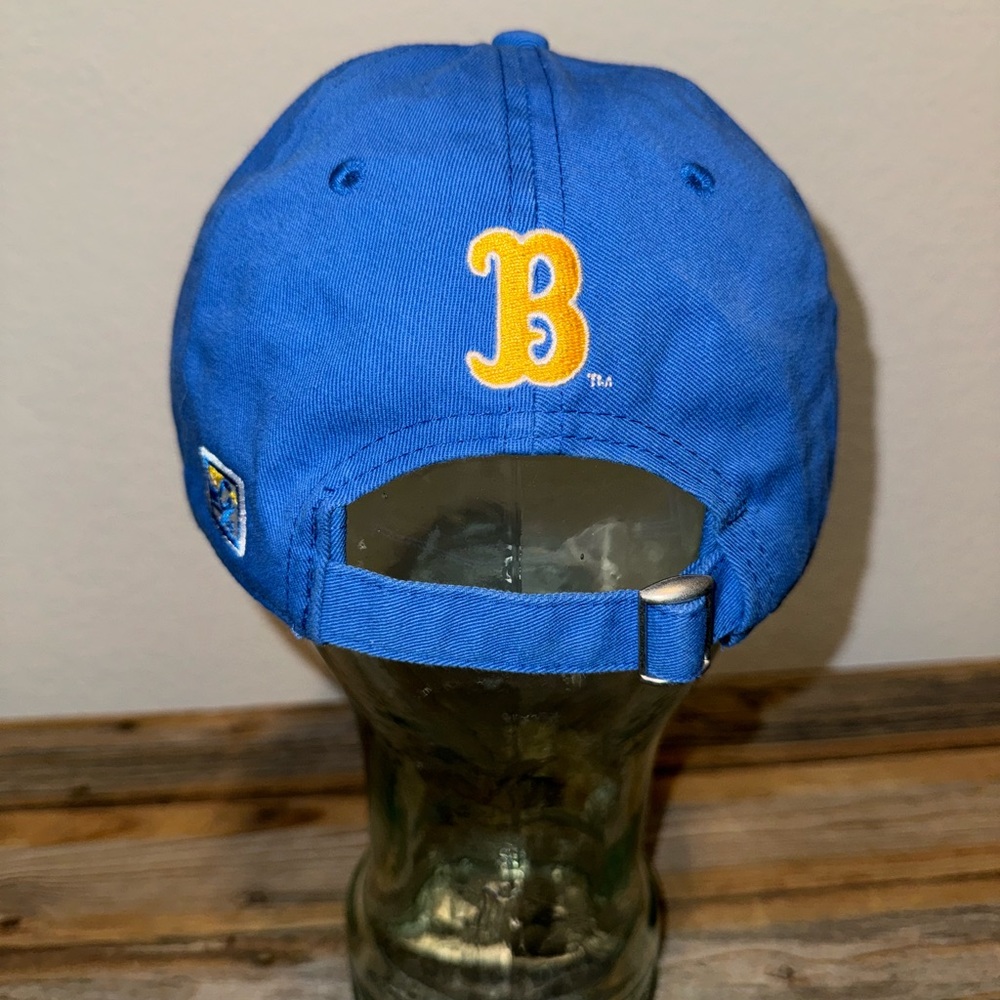 UCLA hat - Picture 3 of 5